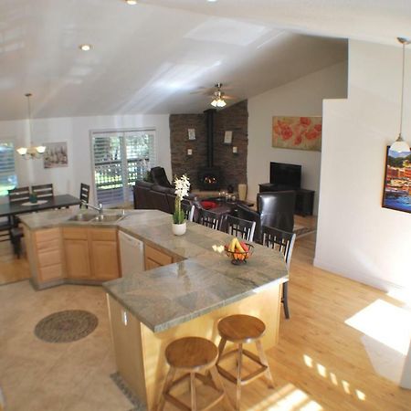Big Tom'S Cabin By Yosemite, Lake And Trails โกรฟแลนด์ ภายนอก รูปภาพ